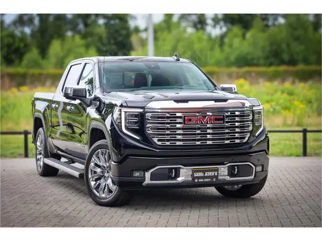 GMC Sierra