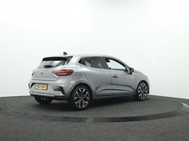 Mitsubishi Colt 1.6 HEV Intense+ | All season | Navigatie | Camera | Adaptive cruise