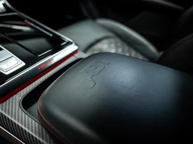 Audi RSQ8