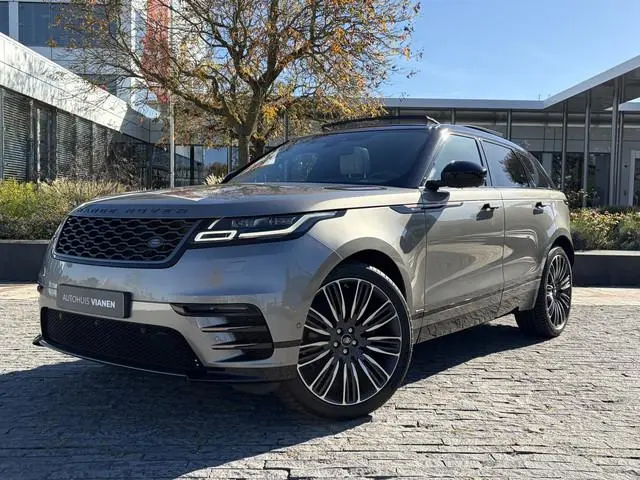 Land Rover Range Rover Velar 3.0 V6 AWD First Edition / Pano / Luchtvering / Meridian Surround / Tre...