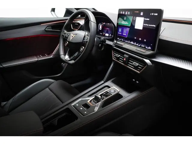 CUPRA Formentor 1.5 TSI e-Hybrid Business | NIEUW | ECLIPSE PACK | MATRIX LED | STUURVERWARMING | DA...