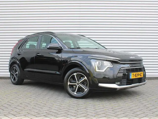 Kia Niro 1.6 GDi Hybrid DynamicLine | Camera | Cruise adapt. | Clima | 16" LM | Navi | Keyless |