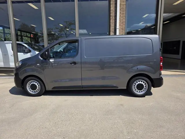 Toyota pro-ace