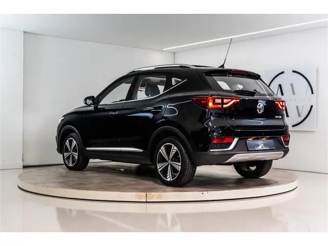 MG MG ZS EV Luxury 45 kWh 143PK | Panoramadak | Keyless | Elektr. Stoelen | VOL! Garantie