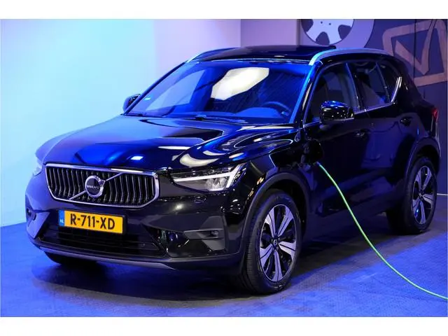 Volvo XC40 1.5 T5 Plug-in Hybrid 193kW/262pk DCT7 Ultimate Bright FACELIFT! PANORAMADAK + HARMAN/KAR...