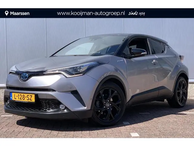 Toyota C-HR 1.8 Hybrid Bi-Tone Stoelverwarming | Trekhaak | Navi | Cruise control