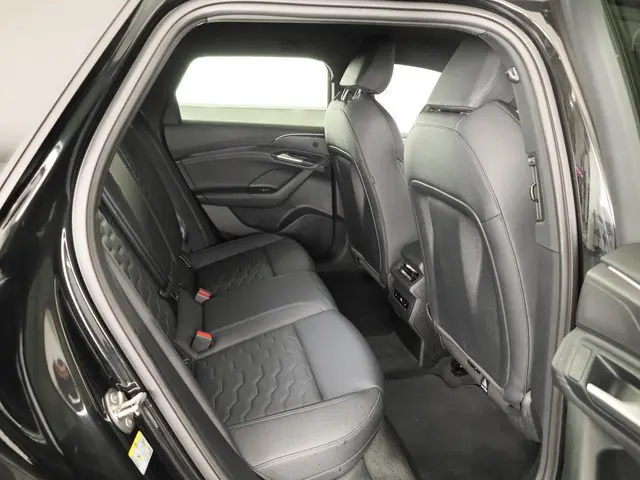 Audi A6 Avant e-tron