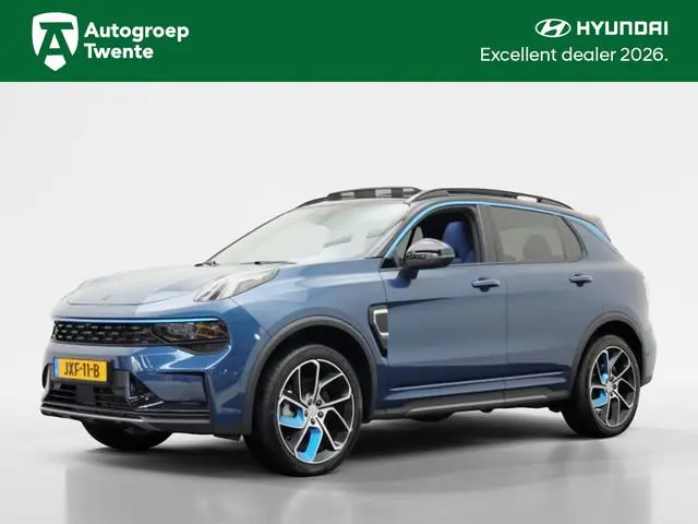 Lynk & Co 01