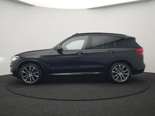 BMW X3 xDrive30e M Sport PHEV 293pk Dealer O.H. | Trekhaak Af Fabriek | Panodak | Head Up | 360 Came...