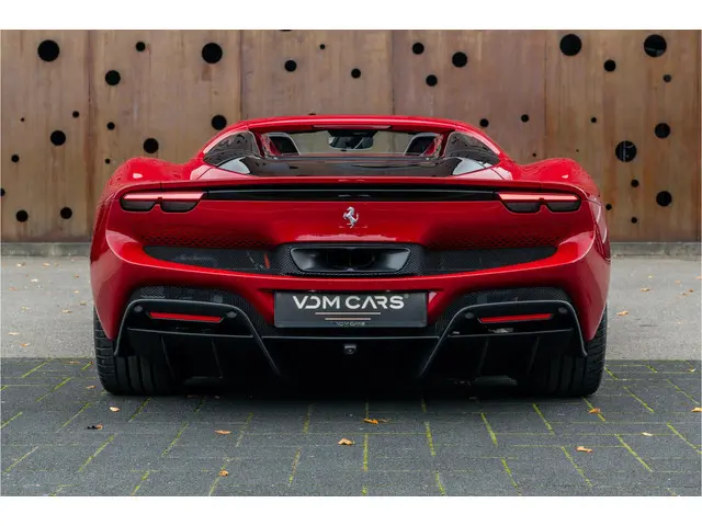 Ferrari 296