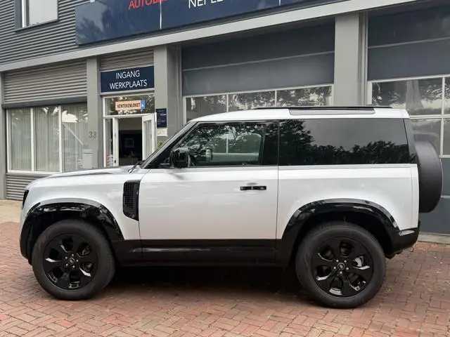 Land Rover Defender 3.0 D200 90 MHEV S Grijskenteken uit 2021 km 125.000