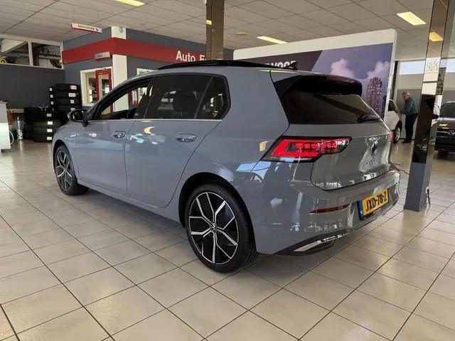 Volkswagen Golf 1.5 eTSI DSG 151PK *HEAD-UP*PANO*50 EDI*NAVI*APP*