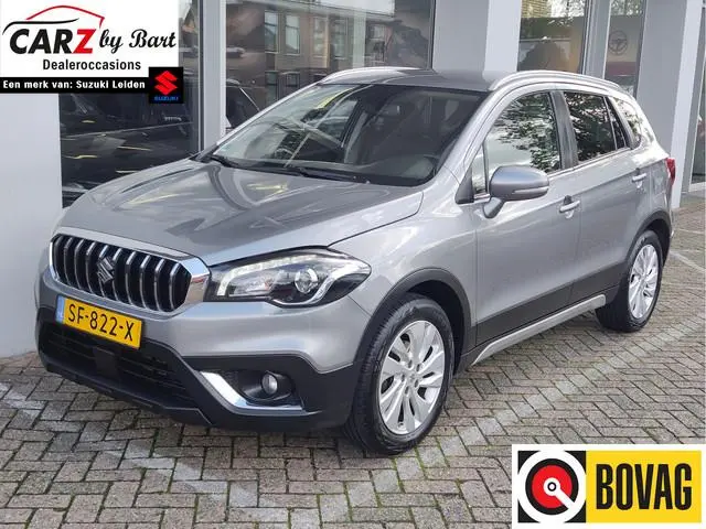 Suzuki S-Cross 1.0 BOOSTERJET EXCLUSIVE Navi | Stoelverwarming | Trekhaak | Keyless | Camera