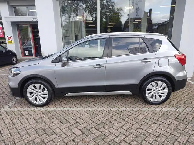 Suzuki S-Cross 1.0 BOOSTERJET EXCLUSIVE Navi | Stoelverwarming | Trekhaak | Keyless | Camera