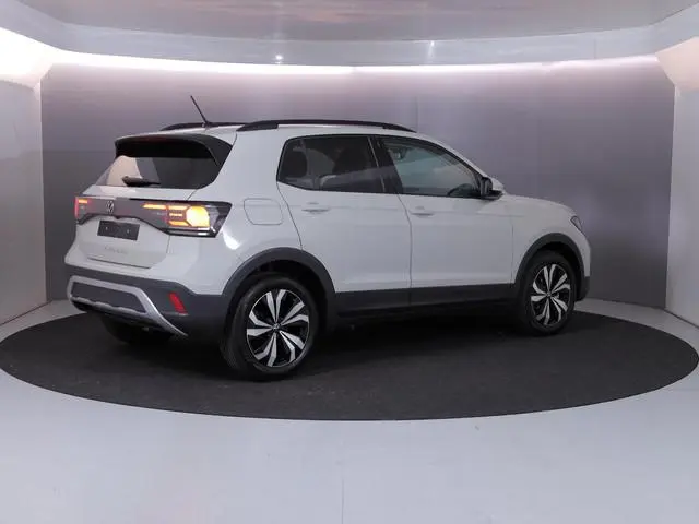 Volkswagen T-Cross Life Edition 1.0 TSI 95 PK 5 versn. Hand | Parkeersensoren | Stoelverwarming | Ca...