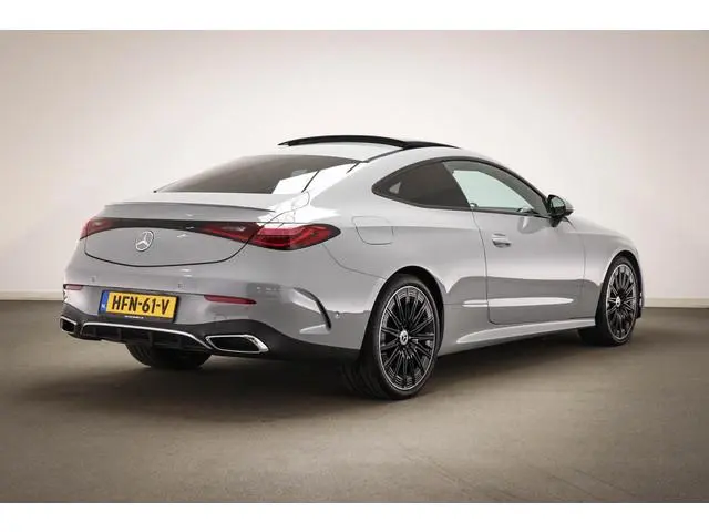 Mercedes-Benz CLE Coupé 200 AMG Line | PANORAMADAK | BURMESTER 3D | STUURVERWARMING | DAB | APPLE |...