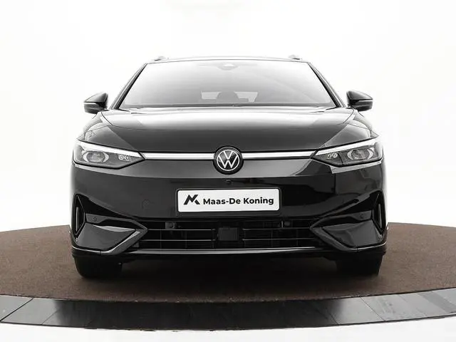 Volkswagen ID.7 Pro Limited Edition 77 kWh accu 286 PK · Draadloze telefoonlader · 360 camera · verw...
