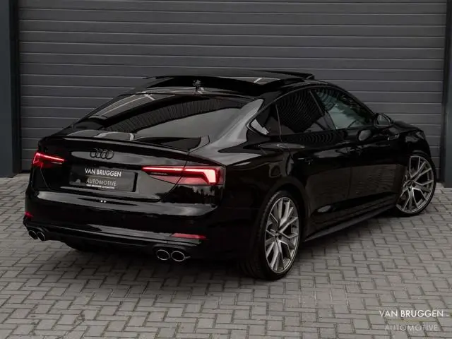 Audi S5