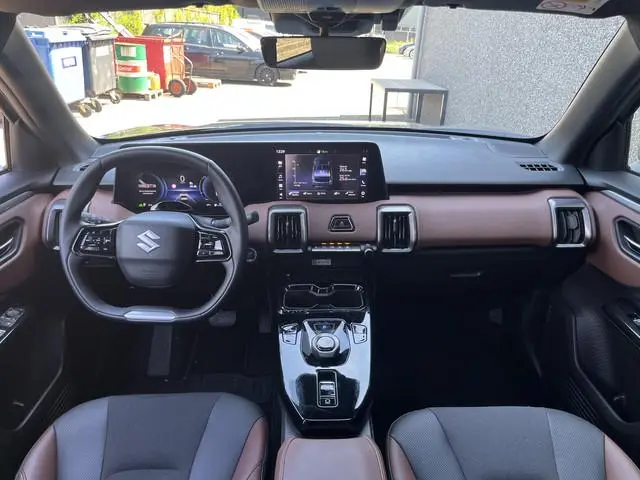 Suzuki e Vitara
