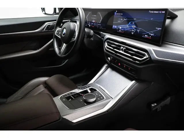 BMW 4-serie Gran Coupé 420i M-Sport Business Edition Plus | LEDER | HEAD UP | 360 CAMERA | TREKHAAK...