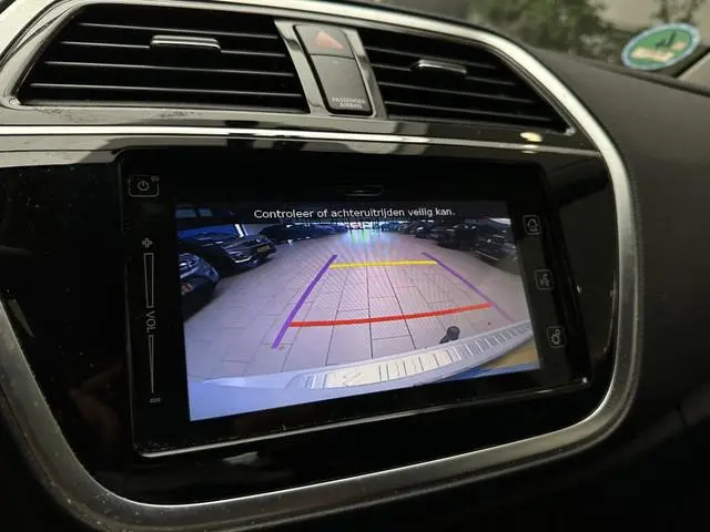 Suzuki S-Cross