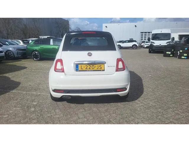 Fiat 500 C 1.0 Hybrid Hey Google