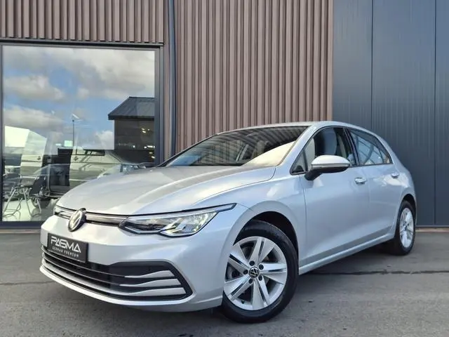 Volkswagen Golf 1.5 TSI Life Business | BTW | Carplay | Trekhaak | Camera | Navi