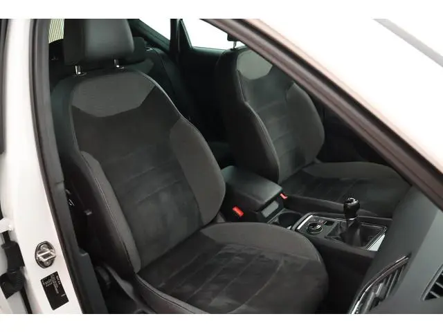 SEAT Ateca 1.4 EcoTSI 150pk Xcellence Trekhaak Camera LED Navigatie