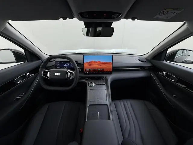 Geely E5