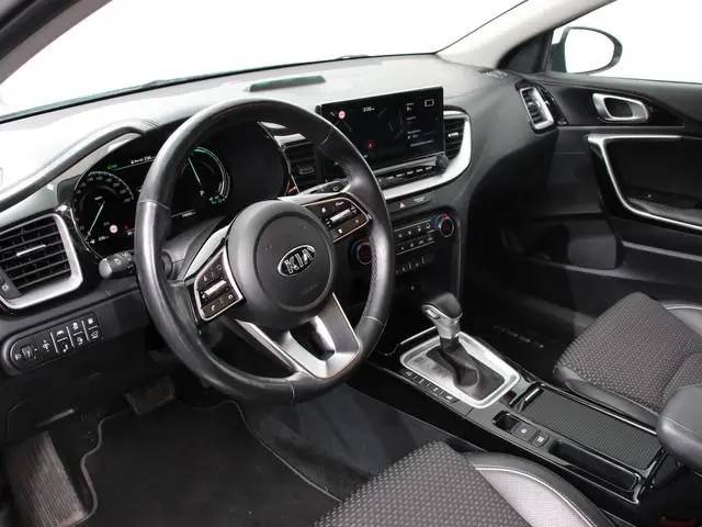 Kia Ceed Sportswagon 1.6 GDI PHEV DynamicLine Climate control Cruise control Adaptive Electrisch bed...