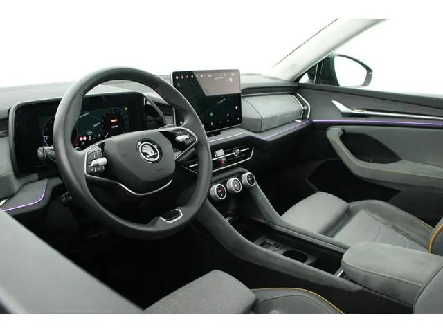 Skoda Kodiaq 1.5 TSI 150pk MHEV DSG Business Edition 7p. Panoramadak Matrix Led Camera Keyless Adapt...