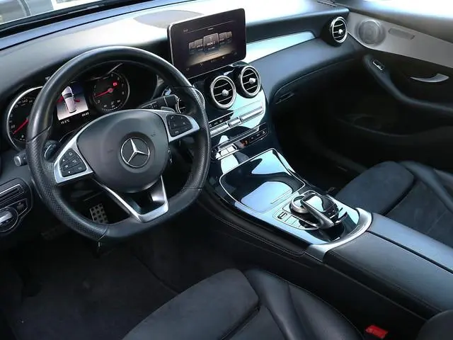 Mercedes-Benz GLC-klasse 250 4MATIC Business Solution AMG Panoramadak