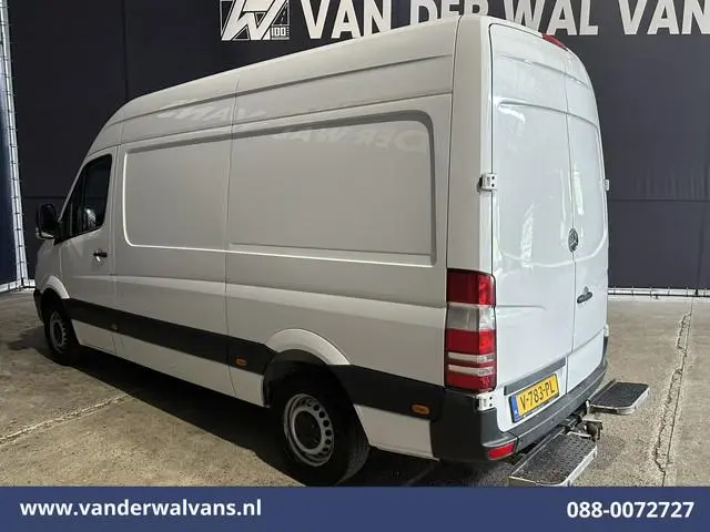 Mercedes-Benz Sprinter 316 CDI 163pk L2H2 Euro6 Airco | 2800kg Trekhaak | Cruisecontrol | Parkeersen...