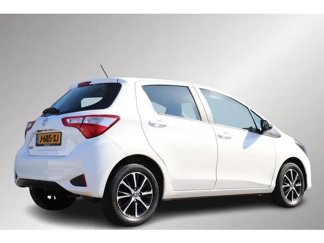 Toyota Yaris 1.0 VVT-i Connect, Android auto/Apple Carplay, Airconditioning, Parkeerhulpcamera!