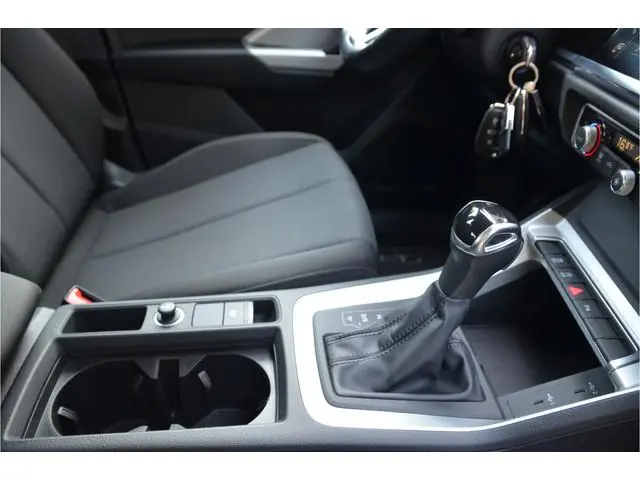 Audi Q3 35 TFSI Pro Line 18" Alu, Cruise Control Adaptief, Lane Keeping