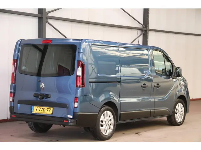 Renault Trafic 1.6dCi 126PK DUBBELE SCHUIFDEUR EURO 6 Renault Trafic 1.6 dCi 126PK DUBBELE SCHUIFDEU...