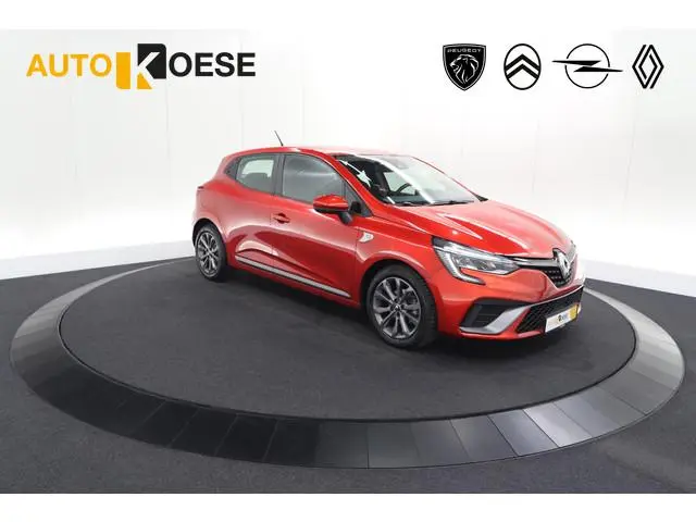 Renault Clio TCe 100 Zen | R.S. Line Pack | Allseason Banden | Apple Carplay | Parkeersensoren