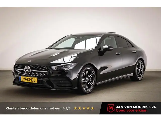 Mercedes-Benz CLA-klasse 180 Business Solution AMG | PANORAMADAK | MATRIX LED | DAB | SFEERVERLICHTI...