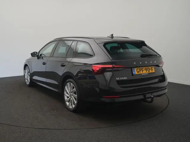 ŠKODA Octavia Combi 1.4 TSI iV PHEV Business Edition - RIJKLAARPRIJS - Plug-in Hybride - All Seasonb...