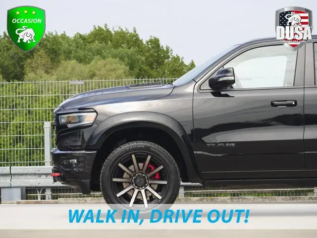 Dodge RAM 1500 Limited | 5.7 V8 | 4x4 Crew Cab | 5'7 | Guerrilla Exhaust | LED Pack | Flipcover | RA...