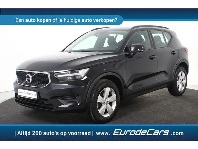 Volvo XC40 1.5 T2 Momentum Core *1ste Eigenaar*Navigatie*Camera*Carplay*