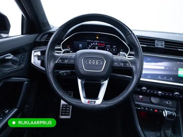 Audi RS Q3 Sportback RSQ3 2.5 TFSI Quattro | Ruitjesleer | Panoramadak | Adaptive cruise | Wegklapba...