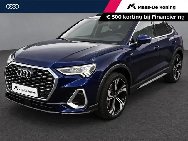 Audi Q3 Sportback 45TFSIe 245PK S edition · Panoramadak · Trekhaak · Camera + Parkeersensoren · Appl...