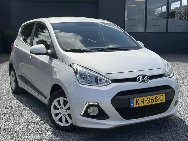 Hyundai i10 1.0i i-Motion Go! 2016 ✓Navi✓Clima✓Cruise✓Recent beurt gehad✓2eEigenaar✓5 Deurs✓N.A.P✓We...