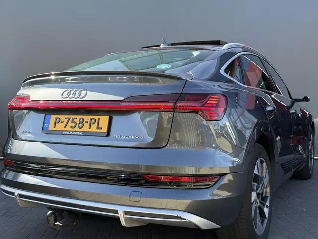 Audi e-tron Sportback BWJ 2021 55 quattro408 PK  edition 95 kWh TREKHAAK | PANO | B&O | 360 CAM | FU...