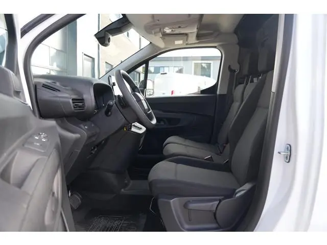 Toyota pro-ace