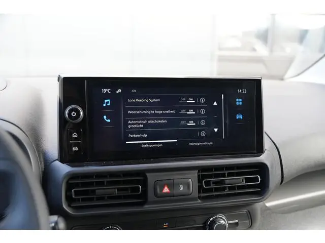 Toyota pro-ace