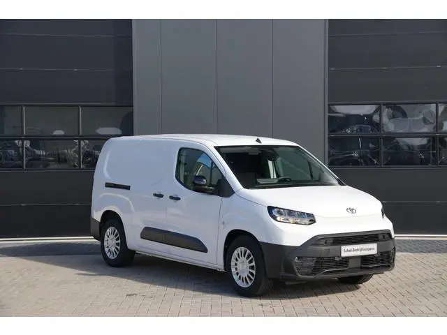 Toyota pro-ace