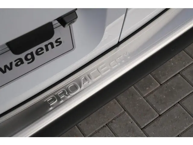 Toyota pro-ace