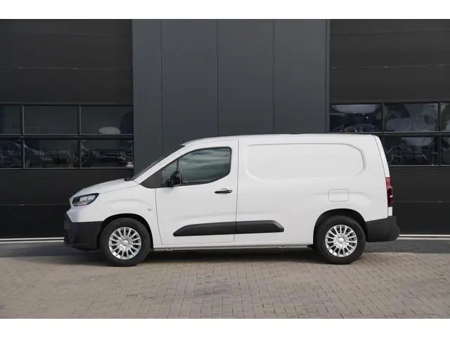Toyota pro-ace